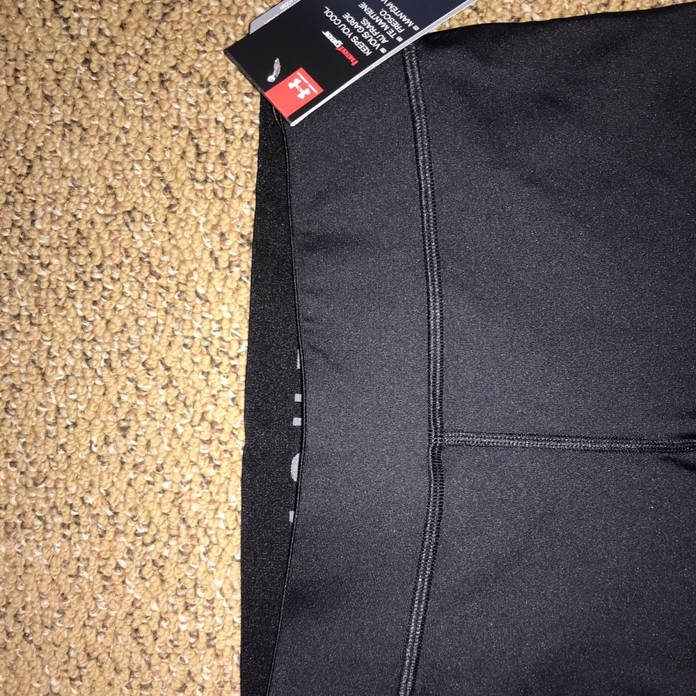 (NWT) UNDER ARMOUR BLACK SPANDEX - Picture 2 of 8